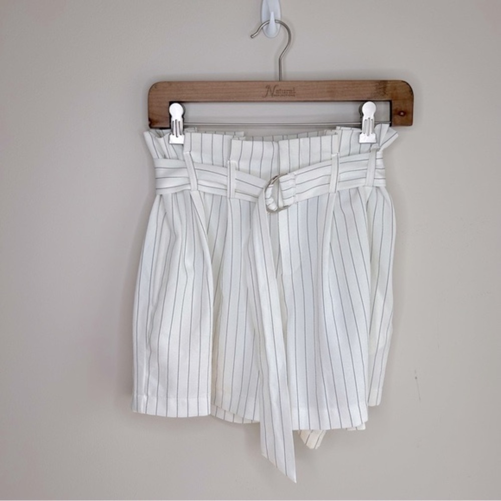 Jealous Tomato White Pinstripe Belted Wide Leg Shorts Large